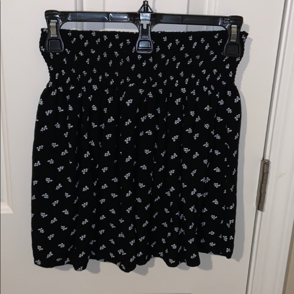 black and white skirt, with leaf pattern